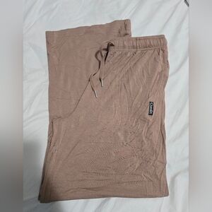 Comfrt Cloud Lounge Pants In Mocha NWOT